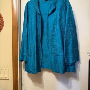 Chico's Blue Blazer with Lapel Collar and Textured Fabric